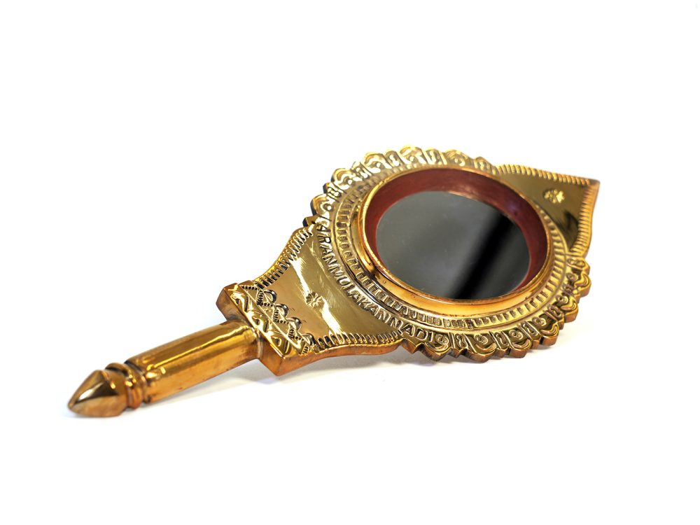 Aranmula Vaalkannadi-Oval