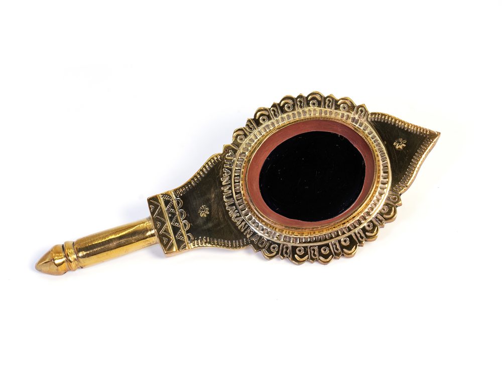 Aranmula Vaalkannadi-Oval