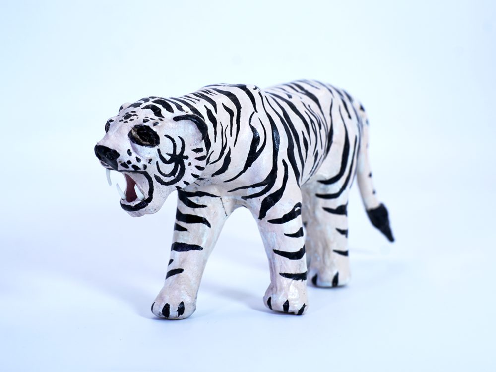 02 Indore Leather Toy White Tiger