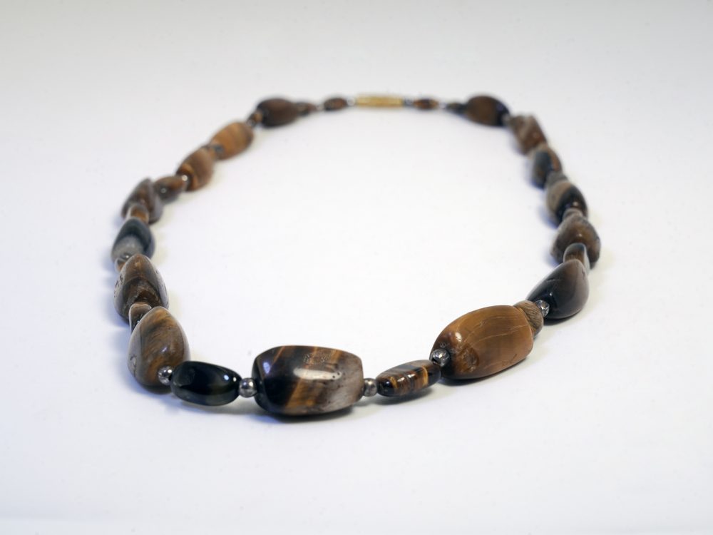 Agates of Cambay- Tiger Eye Neckchain