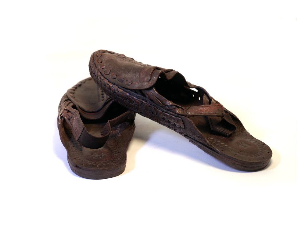 Brown Kolhapuri Chappal (8).jpg Brown Kolhapuri Chappal