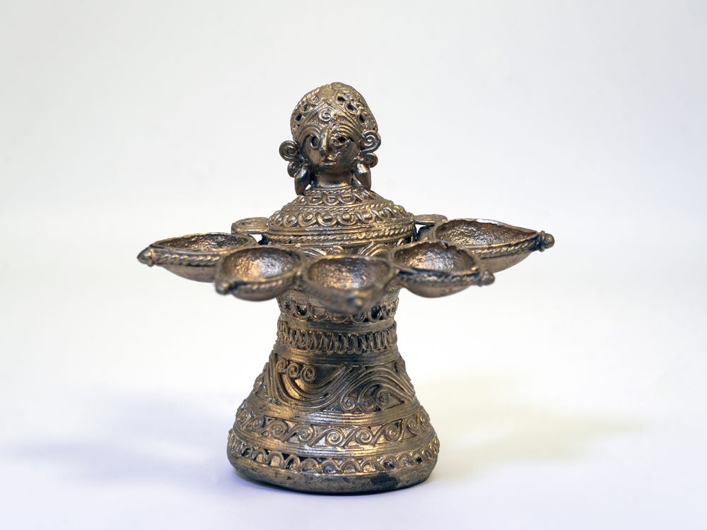 Dokra Lady Diya (3).jpg Dokra Lady Diya