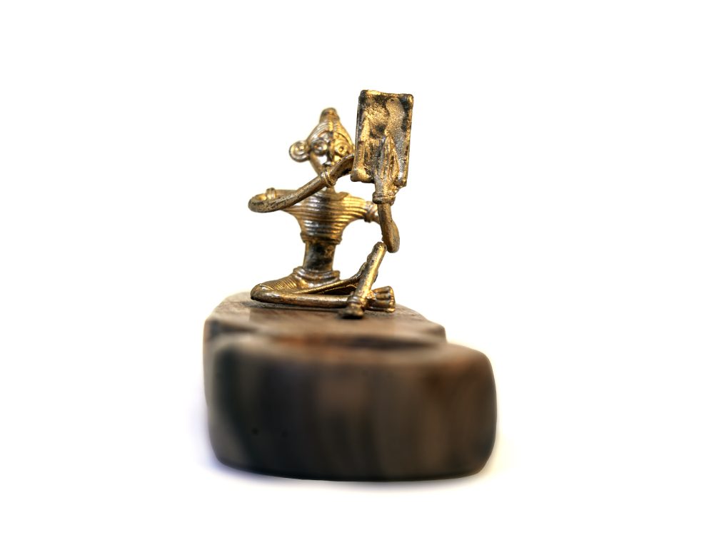 Dokra Woman Figure Candle Stand (47).jpg Dokra Woman Figure Candle Stand