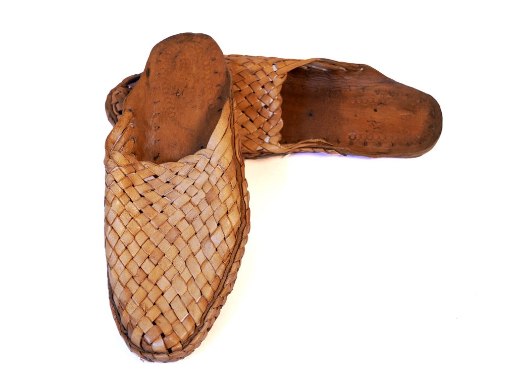 Interwoven Leather Kolhapuri Chappal