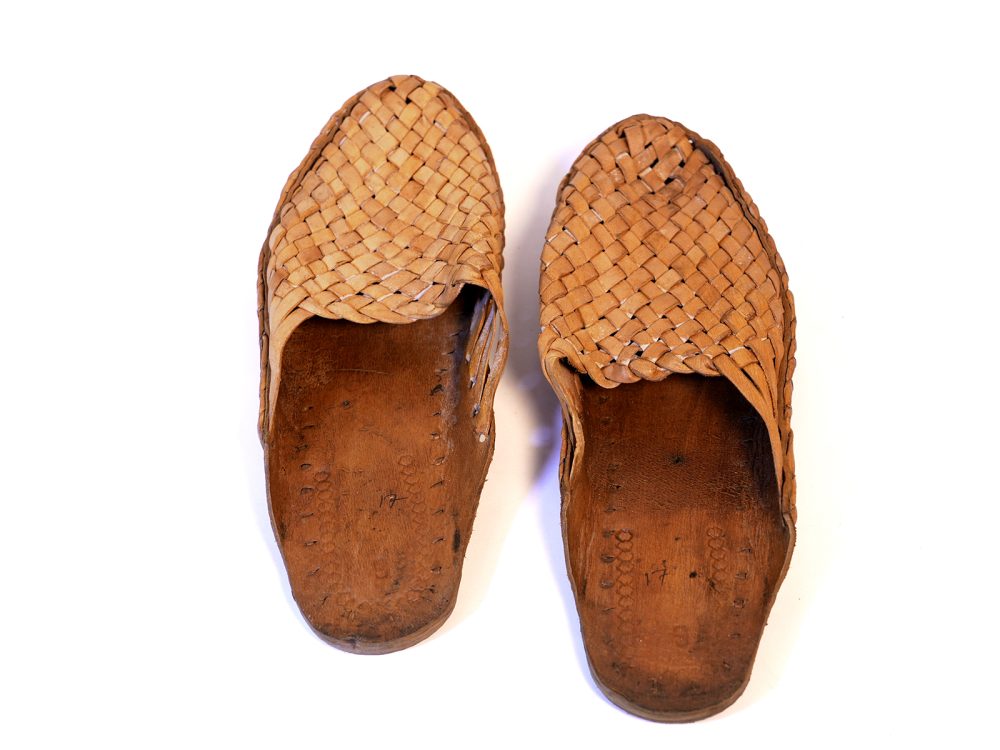 Interwoven Leather Kolhapuri Chappal