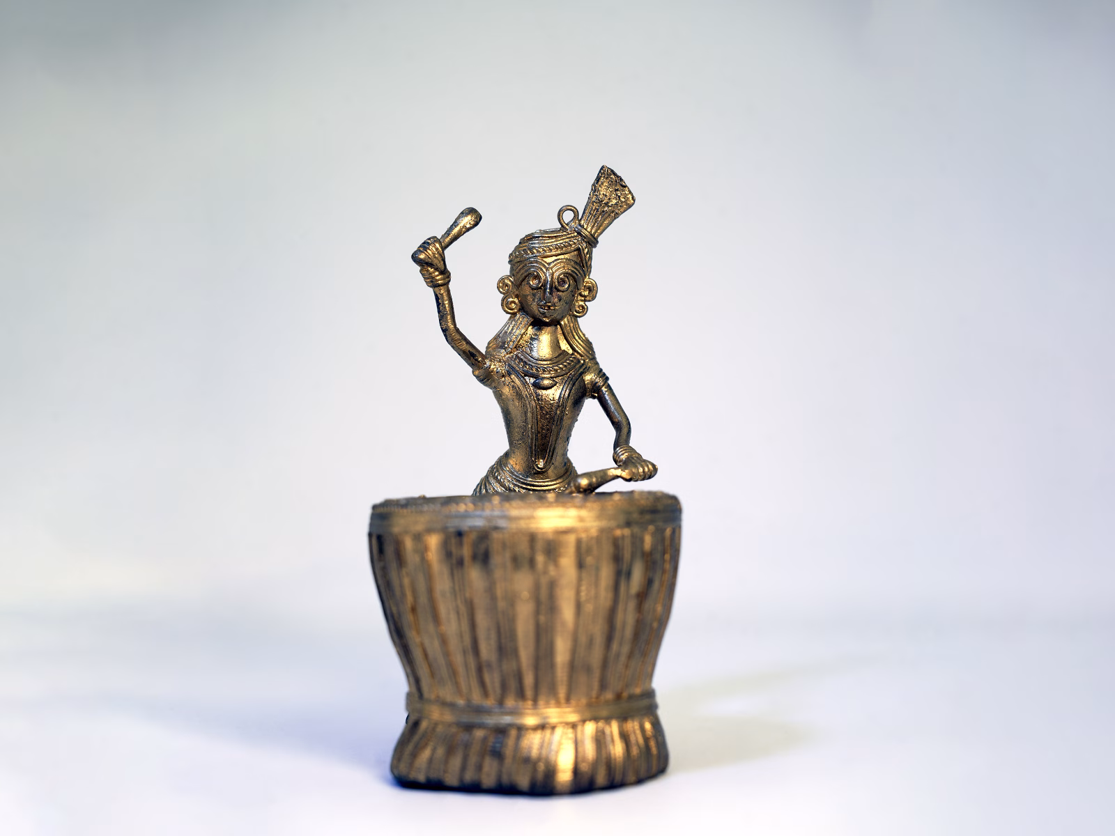 Dokra Drummer – GI Craft from West Bengal