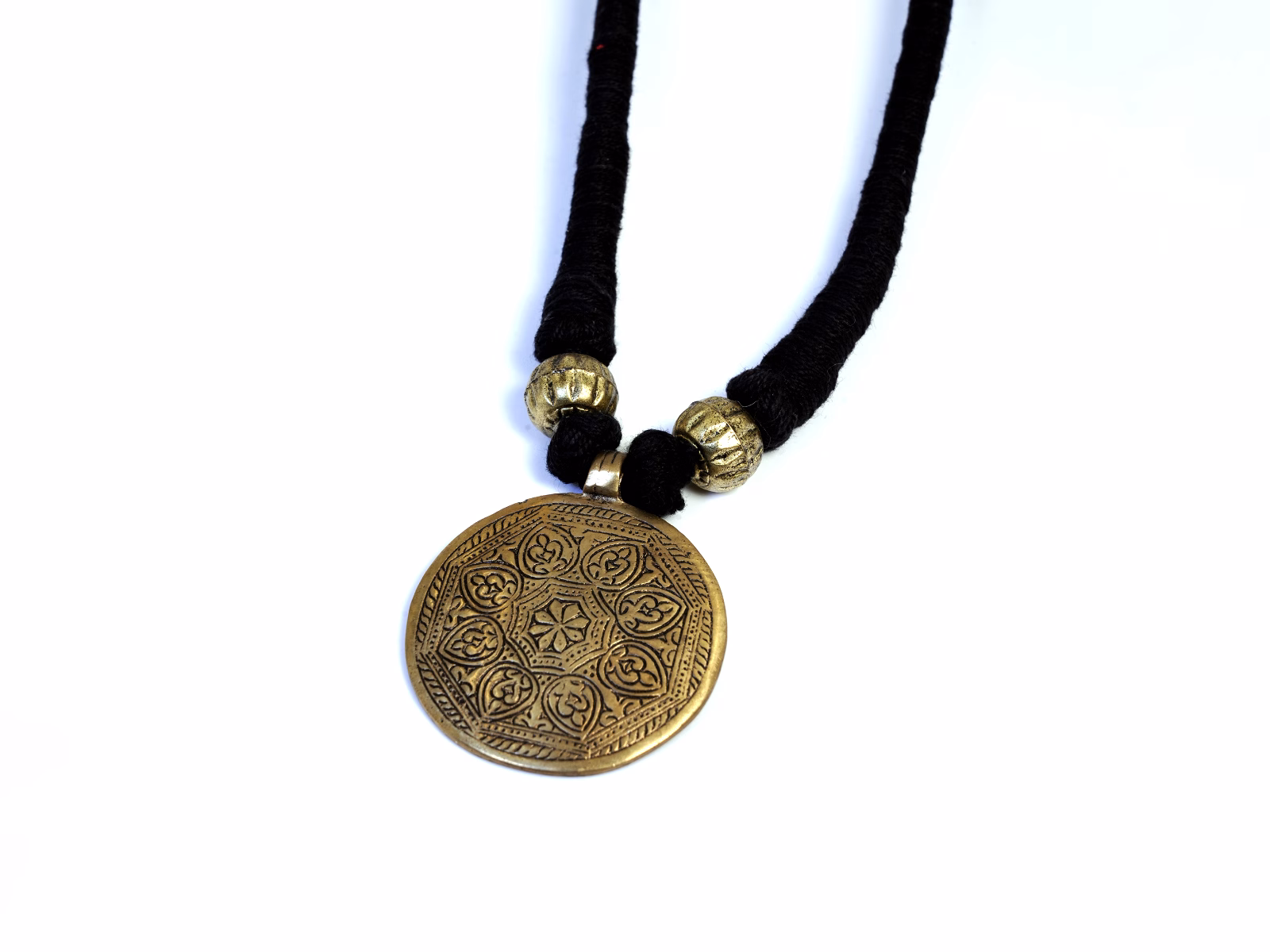 Dokra pendent Choker